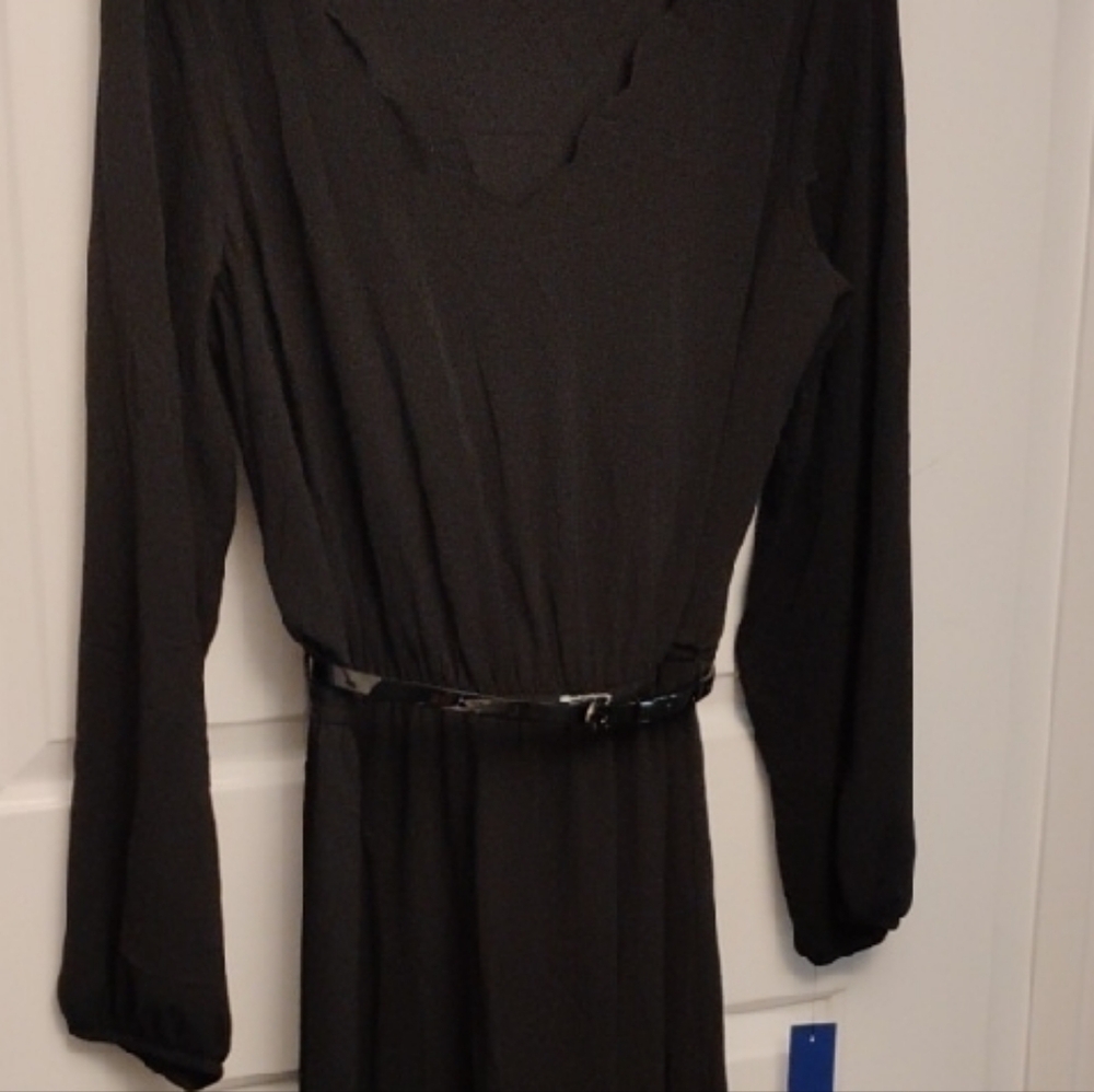 Apt. 9 Black Sheath Dress with Bishop Sleeves